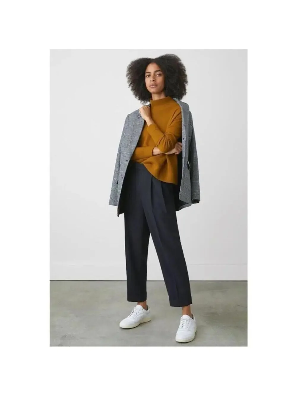 Everlane Women’s Black Lyocell The Put-Together Pleat Cuffed Pants Size 00